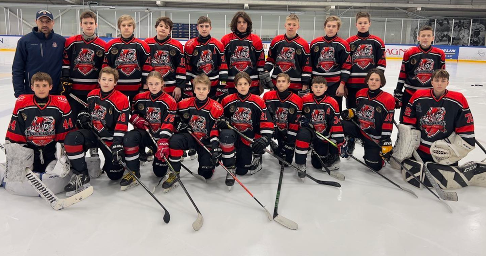Arapahoe Youth Hockey Support the Kryzhynka Kyiv Hockey Team’s