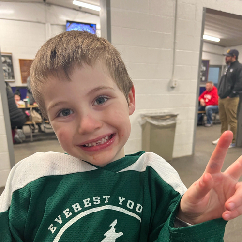 Everest Youth Hockey Mite Blue Hurricanes Roster Winter Season 8U